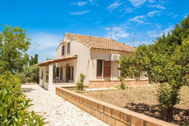 Calajo' Landhaus Palermo
